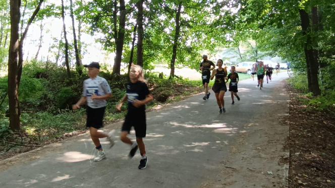 Bieg i marsz nordic walking o Puchar Miejskiej Góry