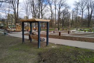 Nowy park w Prądniku Czerwonym bez oświetlenia, ale Krakowianie się tym nie przejmują