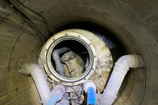 To Polacy wrzucają do… kanalizacji! Kara to 10 tysięcy złotych 