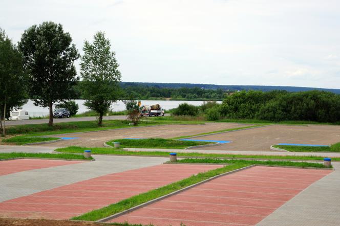 Zmiana organizacji ruchu na Panoramicznej wzdłuż zalewu w Brodach