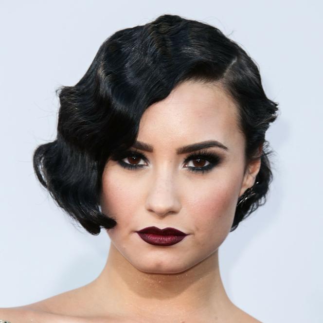 Demi Lovato w krótkich włosach