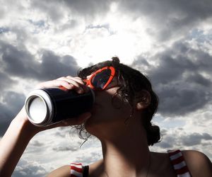 Bezsenność, kołatanie serca i drżenie rąk. Znany dietetyk ostro o popularnych napojach