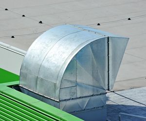 Optymalizacja lokalizacji czerpni i wyrzutni powietrza