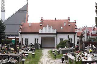 Wszystkich Świętych w Rzeszowie. Zmiana organizacji ruchu w rejonie dwóch największych cmentarzy