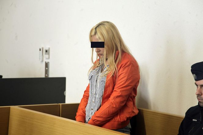 Klaudia bawiła się nad morzem, w domu umierało jej dziecko. Wstrząsające szczegóły zbrodni. „Nie dopilnowałam”