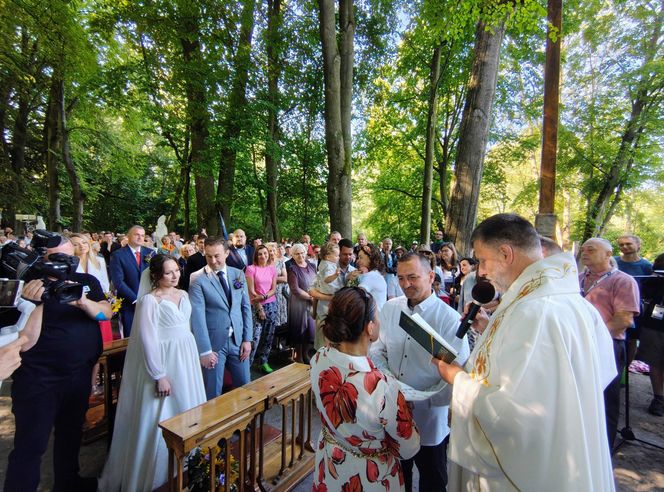 Wzruszający ślub podczas Pielgrzymki Lubelskiej 2025