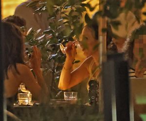 Marina Łuczenko-Szczęsna i Natalia Szroeder imprezują