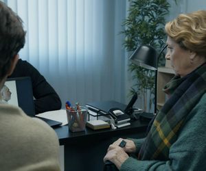 Barwy szczęścia, odcinek 3202: Kodur (Oskar Stoczyński), Józefina (Elżbieta Jarosik), Cezary (Marcel Opaliński)