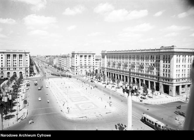 Plac Konstytucji 1956 r.