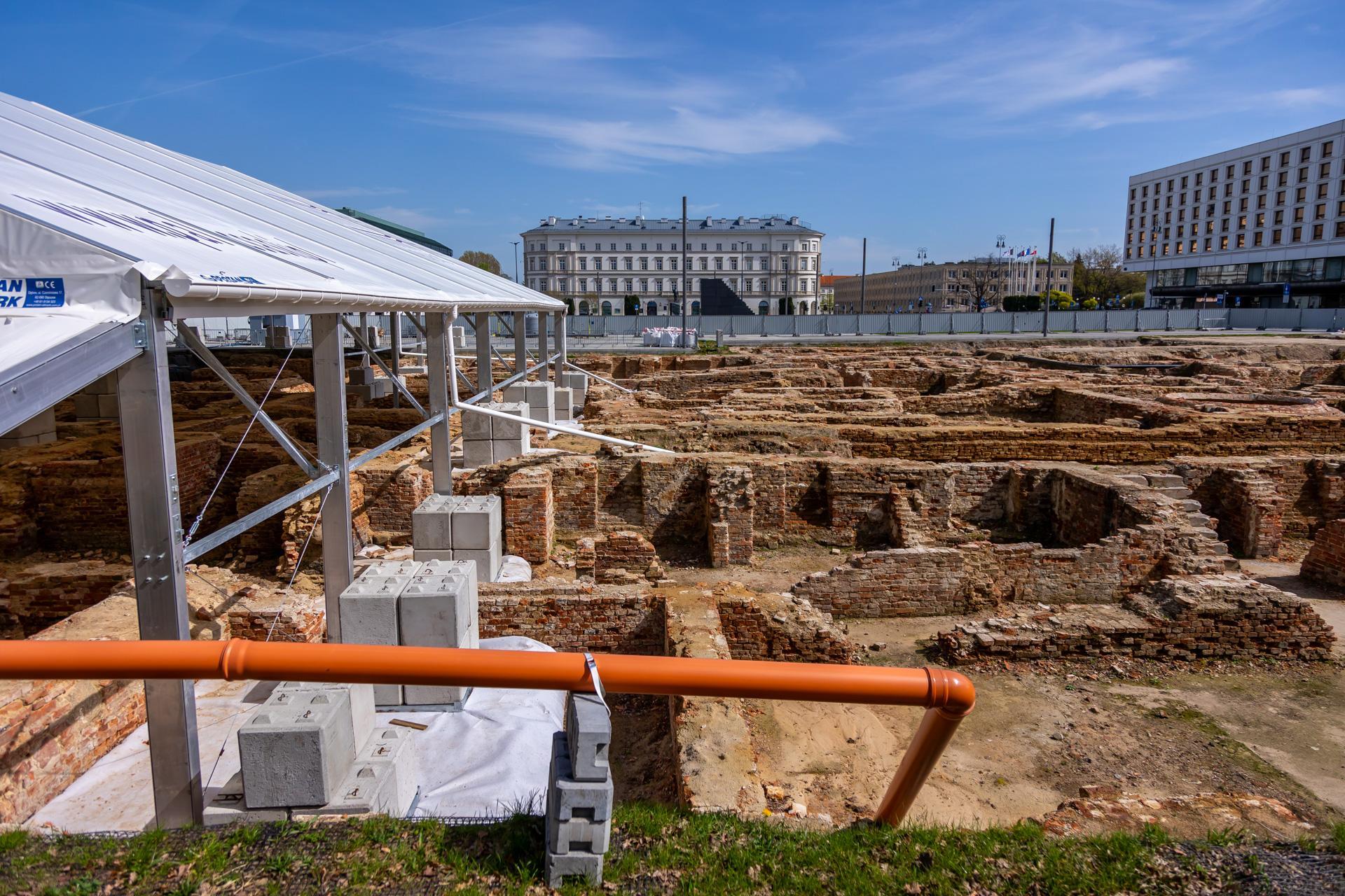 Odbudowa Pałacu Saskiego, piwnice