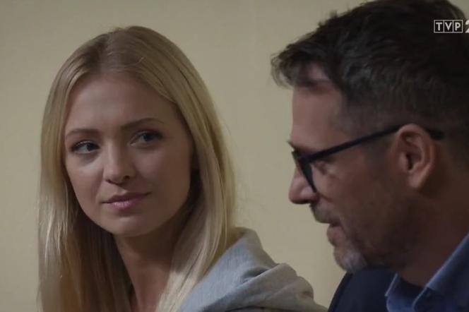 M jak miłość odc. 1415. Joasia (Barbara Kurdej-Szatan), Michał (Paweł Deląg)