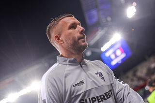 Lukas Podolski ma w CV puchary w czterech krajach, na triumf w Polsce chyba się nie doczeka. Radomskie fatum na Arenie Zabrze dało znać o sobie