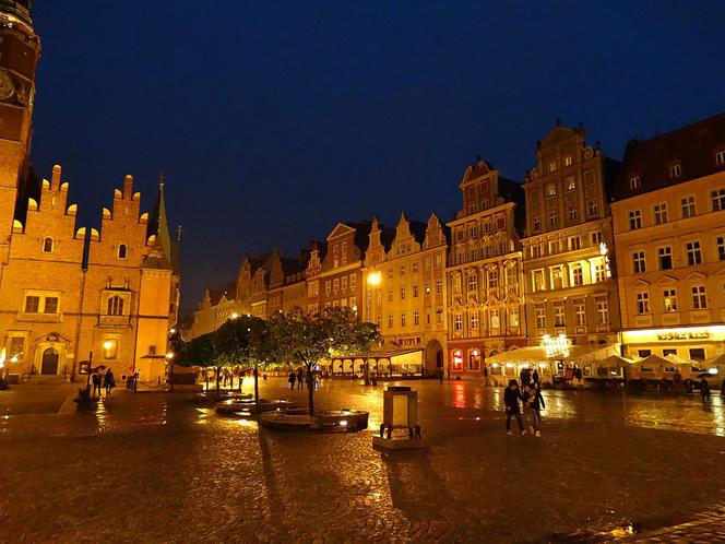 Rynek nocą