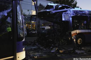 Czołówka dwóch autobusów! Są ranni