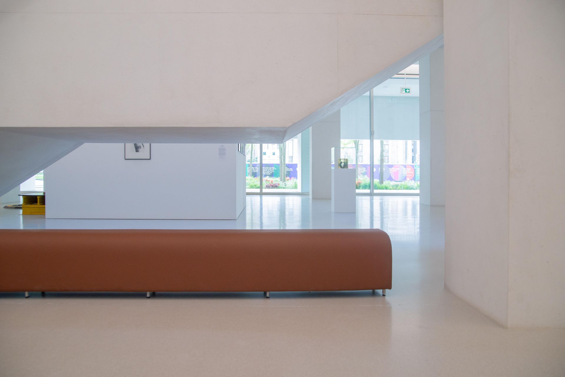 Czy przestrzenie na parterze MSN spełniają funkcje publiczne?