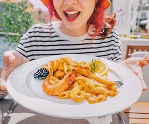 Co jeść, by odbudować kolagen? 7 produktów, które działają od środka