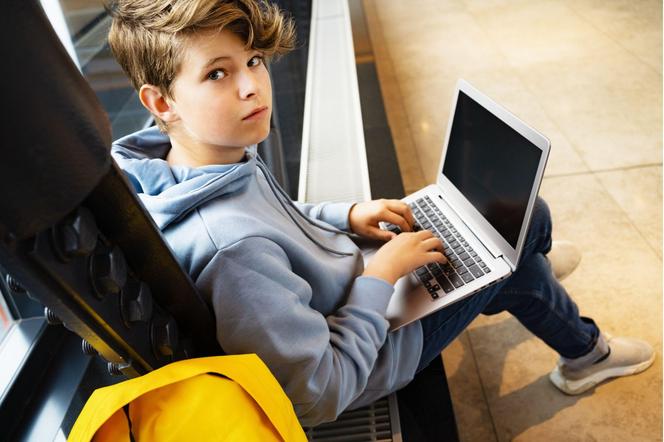 „Laptop dla ucznia” zawieszony. Rząd zapowiada nowy program