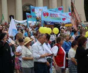 Ulicami Lublina przeszedł Marsz dla Życia i Rodziny 2025