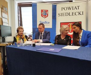 Umowa na przekazanie dotacji na zakup nowego sprzętu dla Szpitala Miejskiego w Siedlcach została podpisana 28 kwietnia