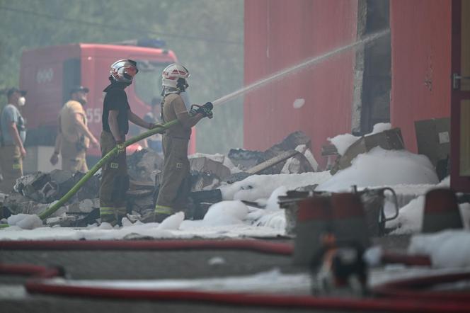 Służby ostrzegają! Alarmowy poziom amoniaku w związku z pożarem w Krośnie