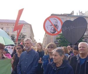 Protesty Ani Jednej Więcej! w całej Polsce. Kobiety wyszły na ulice po śmierci Doroty