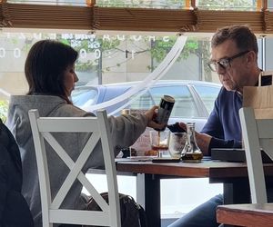 Maciej Orłoś i Paulina Koziejowska zjedli pizze, a potem poszli na rehabilitację