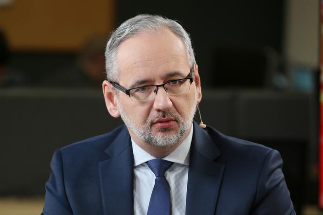 Minister zdrowia: Polacy rozlokowani w pięciu szpitalach. 19 osób w stanie ciężkim 