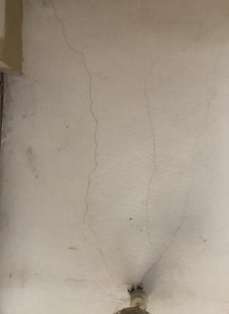 Kamienica na Traugutta uszkodzona przez sąsiednią budowę?
