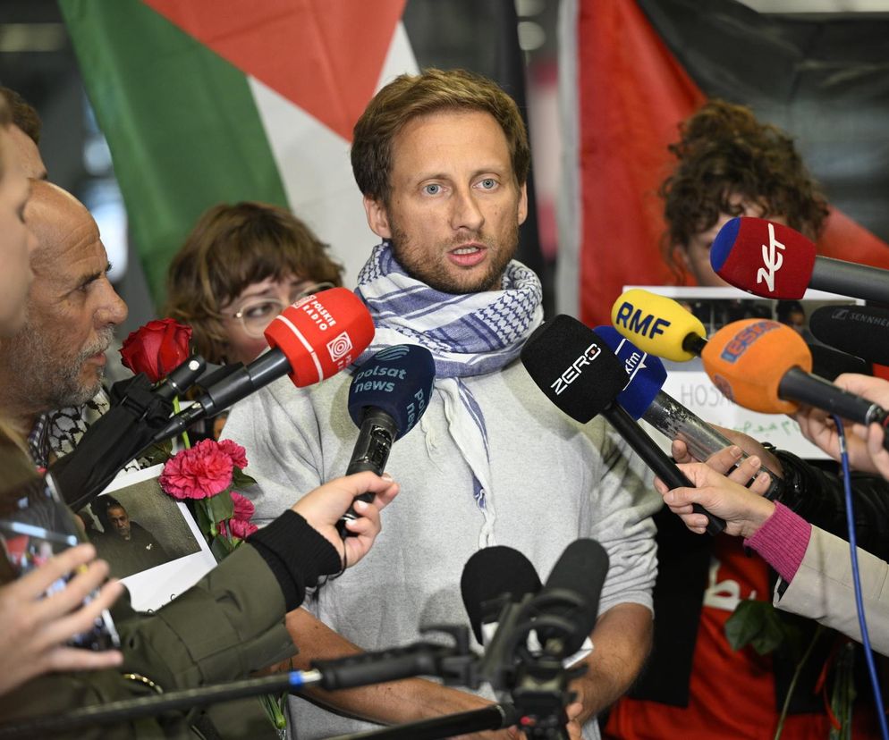 Poseł Sterczewski wrócił do Polski