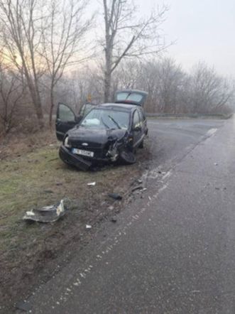 Wypadek z udziałem autobusu miejskiego w Bydgoszczy. Są poszkodowani i utrudnienia