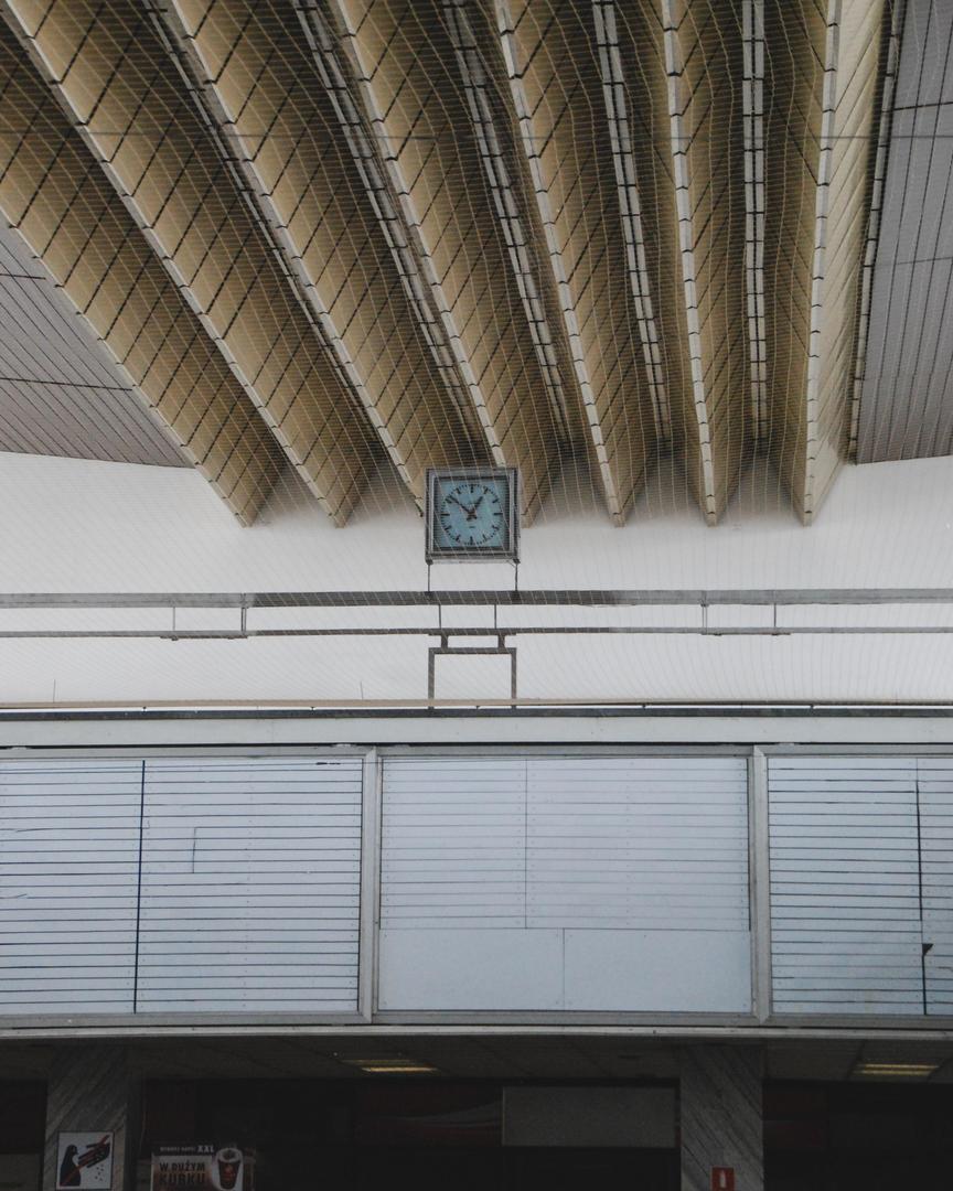 Kielce. Przewodnik po architekturze socmodernistycznej - zdjęcia