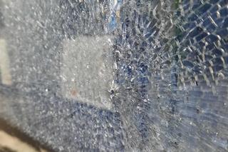 Ktoś strzelał do autobusu?