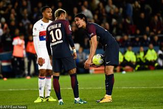 Awantura w PSG! Neymar starł się z Cavanim, rozdzielali ich koledzy