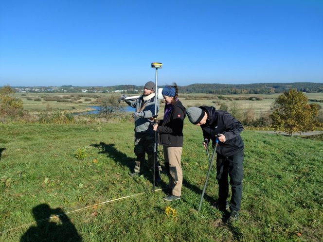 Archeolodzy prowadzą wykopaliska na Górze Królowej Bony pod Łomżą