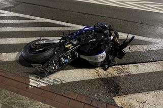 Motocyklista roztrzaskał się na Moście Gdańskim. Trafił do szpitala