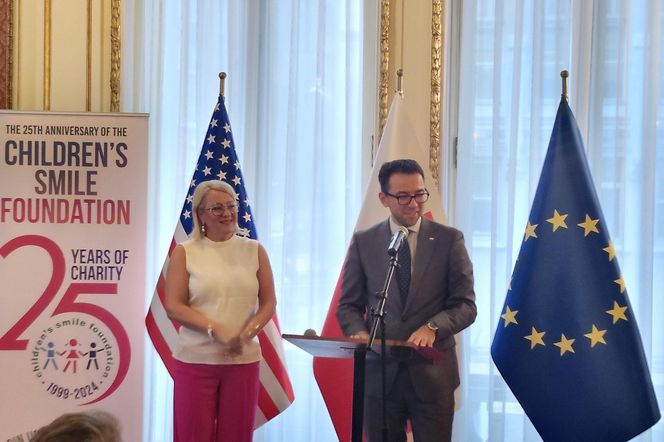 Artyści, dyplomaci, darczyńcy połączyli siły na rzecz najmłodszych. Ważny wieczór w polskim konsulacie