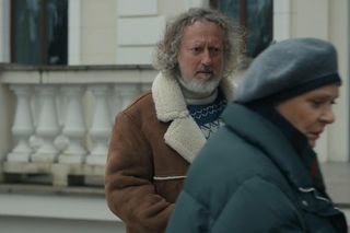 Barwy szczęścia odc. 3201. Józefina Rawicz (Elżbieta Jarosik), nowy właściciel dworku (Jan Korwin Kochanowski)