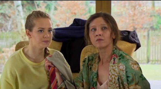 Barwy szczęścia odcinek 1669, Oliwka (Wiktoria Gąsiewska), Klaudia (Anna Grycewicz)