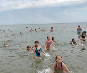 Karatecy ze Skarżyska-Kamiennej na letnim obozie we Władysławowie