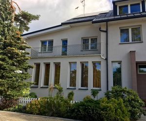 Kompleksowa termomodernizacja domu: wymiana instalacji grzewczej, docieplenie dachu i elewacji