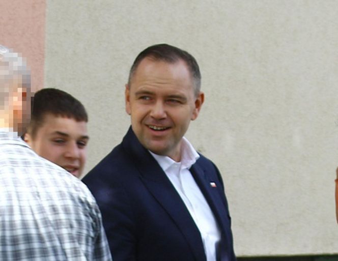 Prezydent Nawrocki zajrzał na stare śmieci