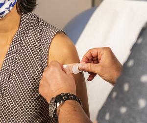 Ruszyły szczepienia przeciwko grypie. Gdzie można zaszczepić się w Olsztynie? 