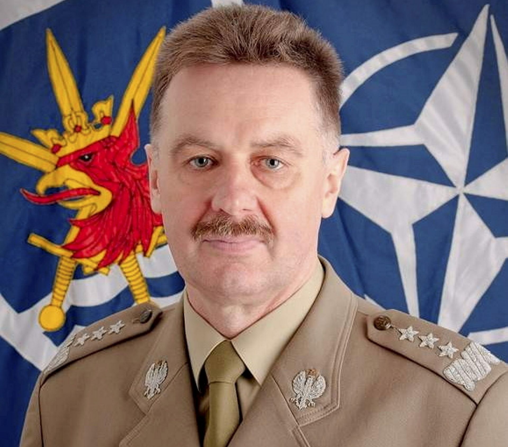 Gen. Samol ostrzega: Możemy zostać poświęceni na ołtarzu bezpieczeństwa Europy