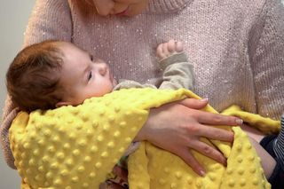 Puszczasz kołysanki z telefonu? Twój głos może mieć znacznie większą moc