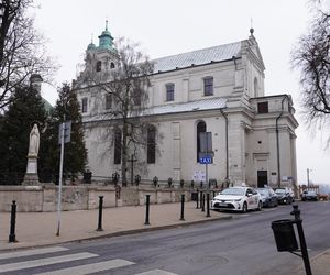 Ten kościół znajduje się w centrum miasta! To jeden z najstarszych zabytków Lublina. Zdjęcia