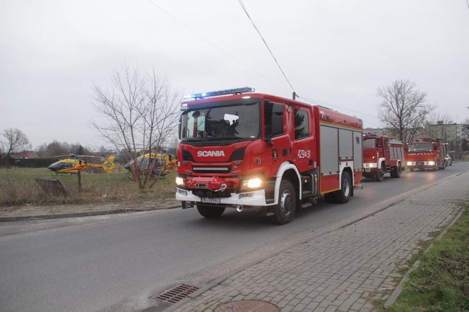 Dramat! Rodzina zatruta czadem. Mama i dwoje dzieci w szpitalu, w akcji dwa śmigłowce LPR