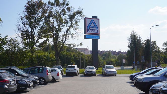 Nowy park handlowy w Olsztynie otwarty. W tych sklepach można już robić zakupy [ZDJĘCIA]