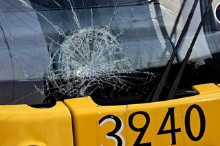 Zderzenie rowerzystki z tramwajem na Woli