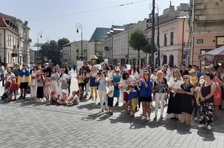 Żółto niebieskie flagi w Lublinie. Tak świętowaliśmy Dzień Niepodległości Ukrainy  [GALERIA] 