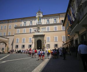 Rajskie wakacja papieża! Zobacz, gdzie Leon XIV spędza urlop